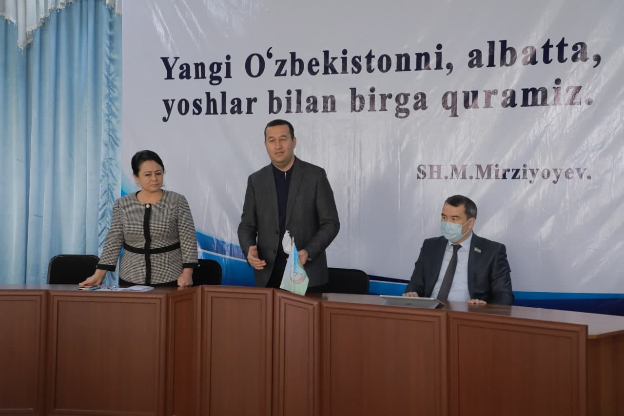 OLIY MAJLIS QONUNChILIK PALATASI DEPUTATLARI SAYLOVChILARI B