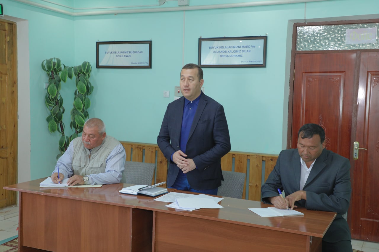 Ёшлар муаммолари туман ҳокимининг доимий эътиборида 