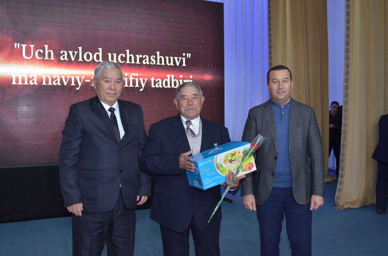 AMUDARYoDA UCh AVLOD VAKILLARI UChRAShIShDI