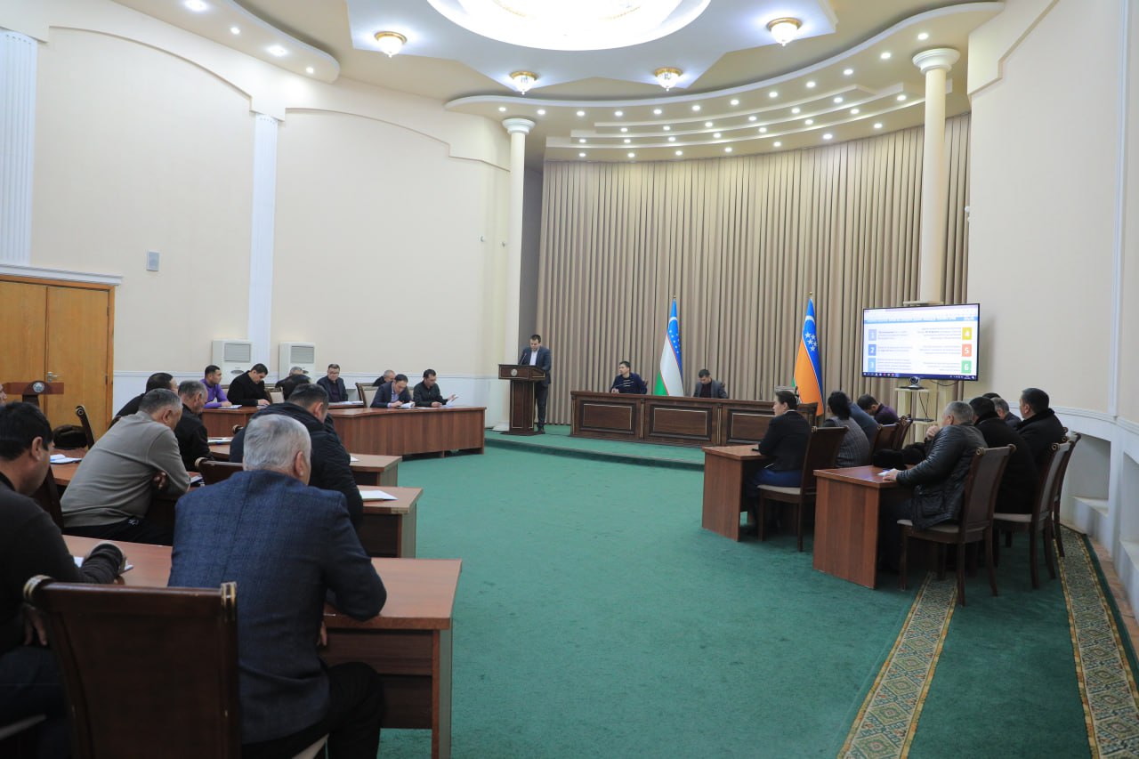 Tuman Kengashi deputatalari, kotibiyat mudirlari hamda fuqar