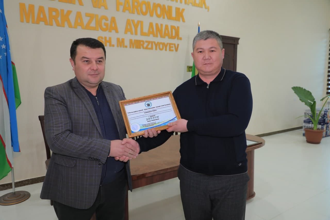 Bir guruh mahalla faollari va jamoatchilik vakillari taqdirl