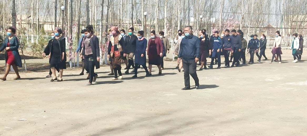 ИСТИРОҲАТ БОҒИДА САЛОМАТЛИК КУНИГА БАҒИШЛАНГАН ТАДБИРЛАР ЎТК