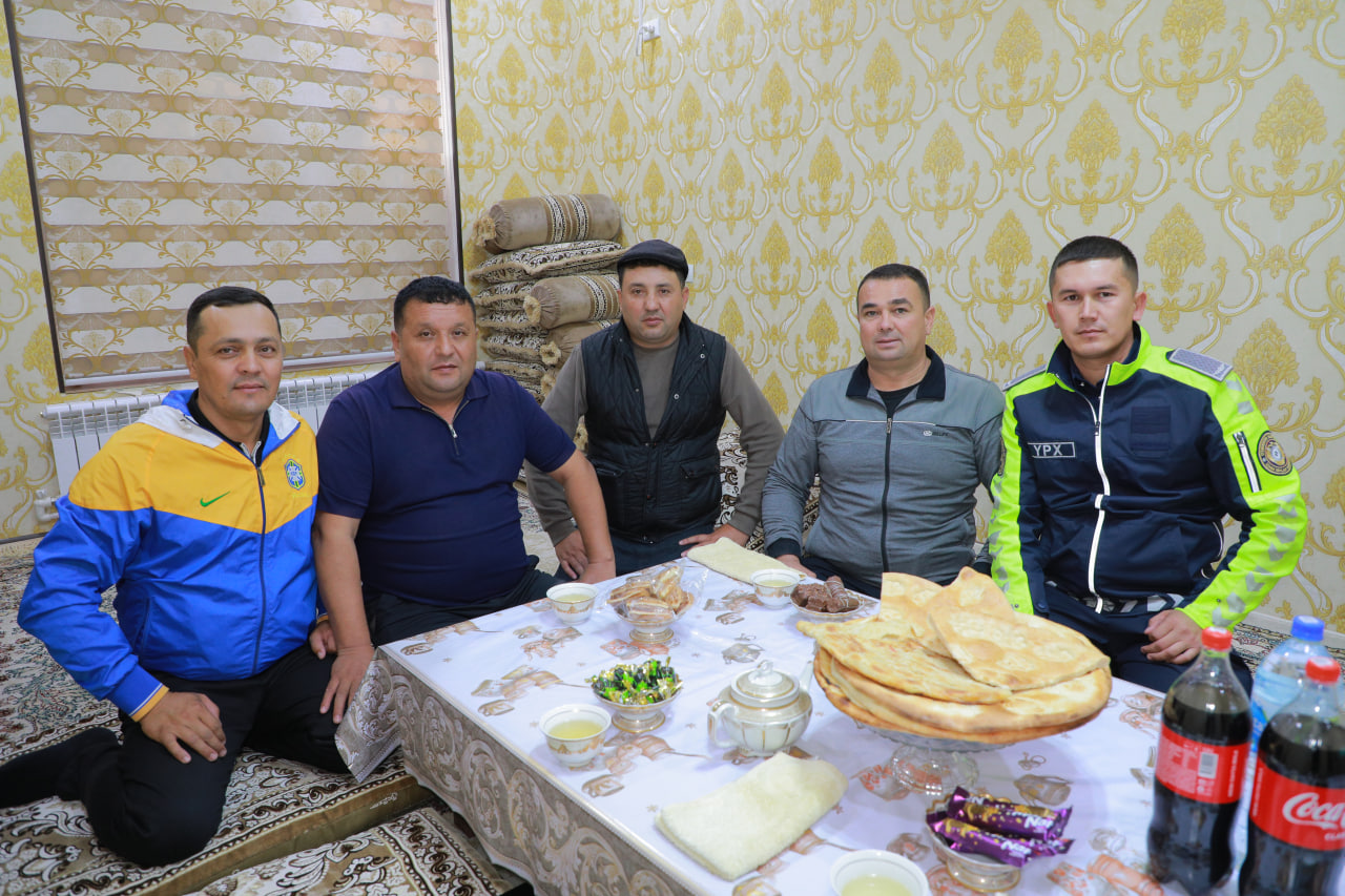 АМУДАРЁ ТУМАН ИИБ ЙҲХБ ХОДИМЛАРИ ФАХРИЙ УСТОЗЛАРИГА ҲУРМАТ-ЭҲТИРОМ КЎРСАТДИЛАР