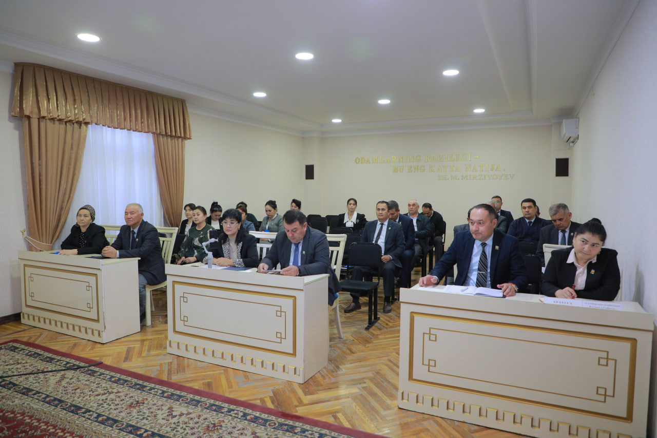 Халқ депутатлари Амударё туман Кенгашининг 15-сессияси тўғри