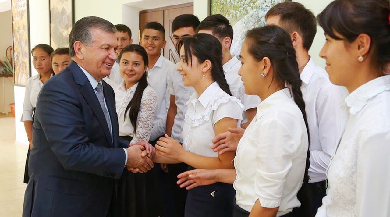 PREZIDENT TABRIGI BIZ BITIRUVChILARNI YaNADA RUHLANTIRDI