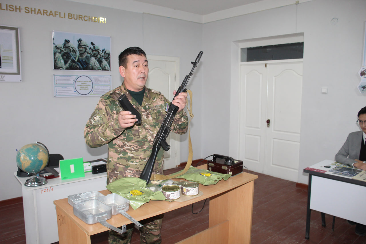Ҳарбийликдан муаллимликка: бўлажак Ватан ҳимоячиларининг уст