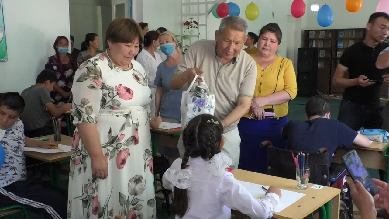 НОГИРОНЛАР ЖАМИЯТИ ТОМОНИДАН БОЛАЛАР КУНИГА БАҒИШЛАБ ТАДБИР 