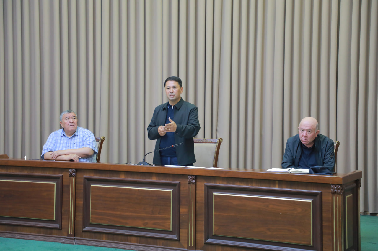Амударёда фермерлар билан очиқ мулоқот: янги фармонлар қишло