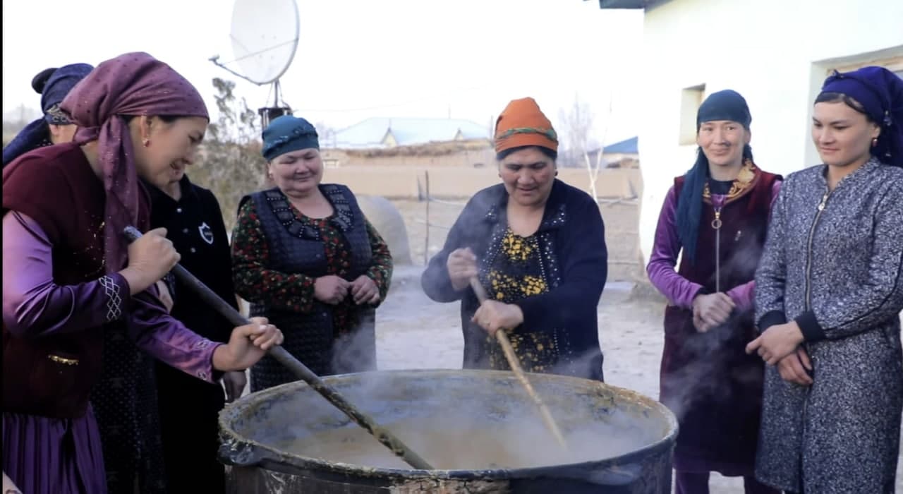 БОҒ МАҲАЛЛАСИДА СУМАЛАК САЙЛИ БОШЛАНДИ