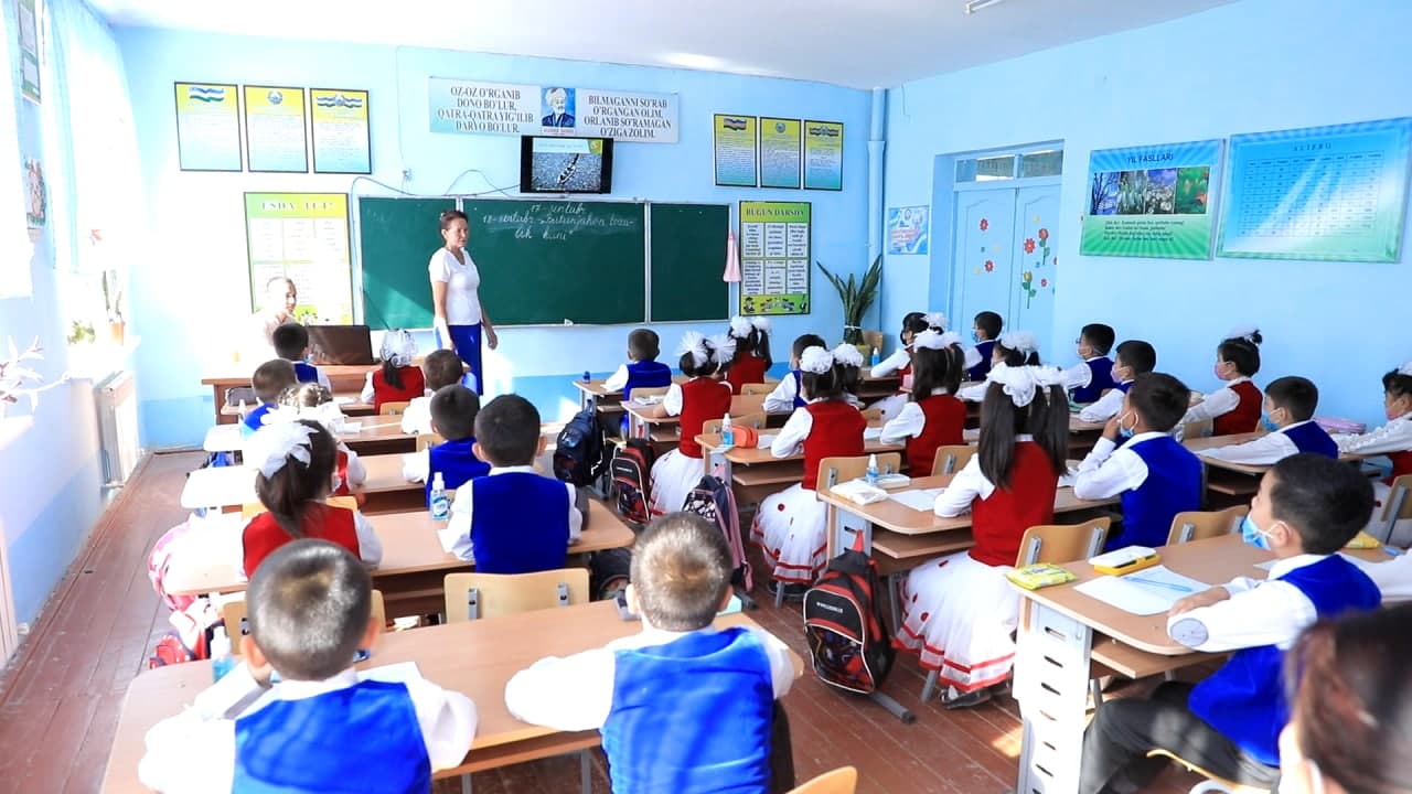 40-SONLI MAKTABDA BUTUNJAHON TOZALIK KUNI MUNOSABATI BILAN O