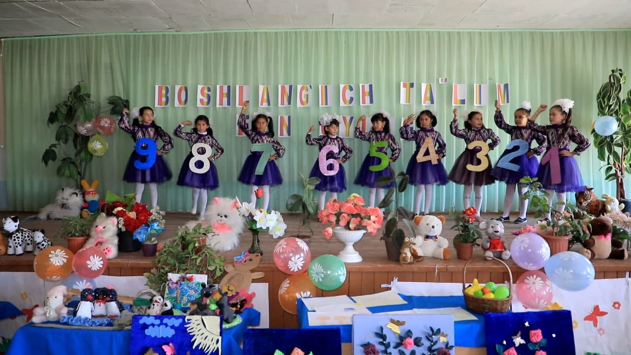 BOShLANGʻICh SINF OʻQITUVChILARI OʻZARO TAJRIBA ALMAShDILAR
