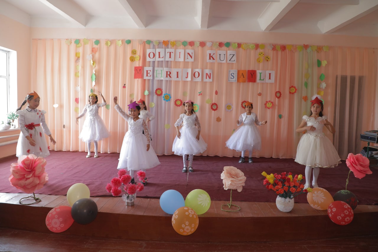 15-sonli maktabda “Mehrijon sayli” oʻtkazildi