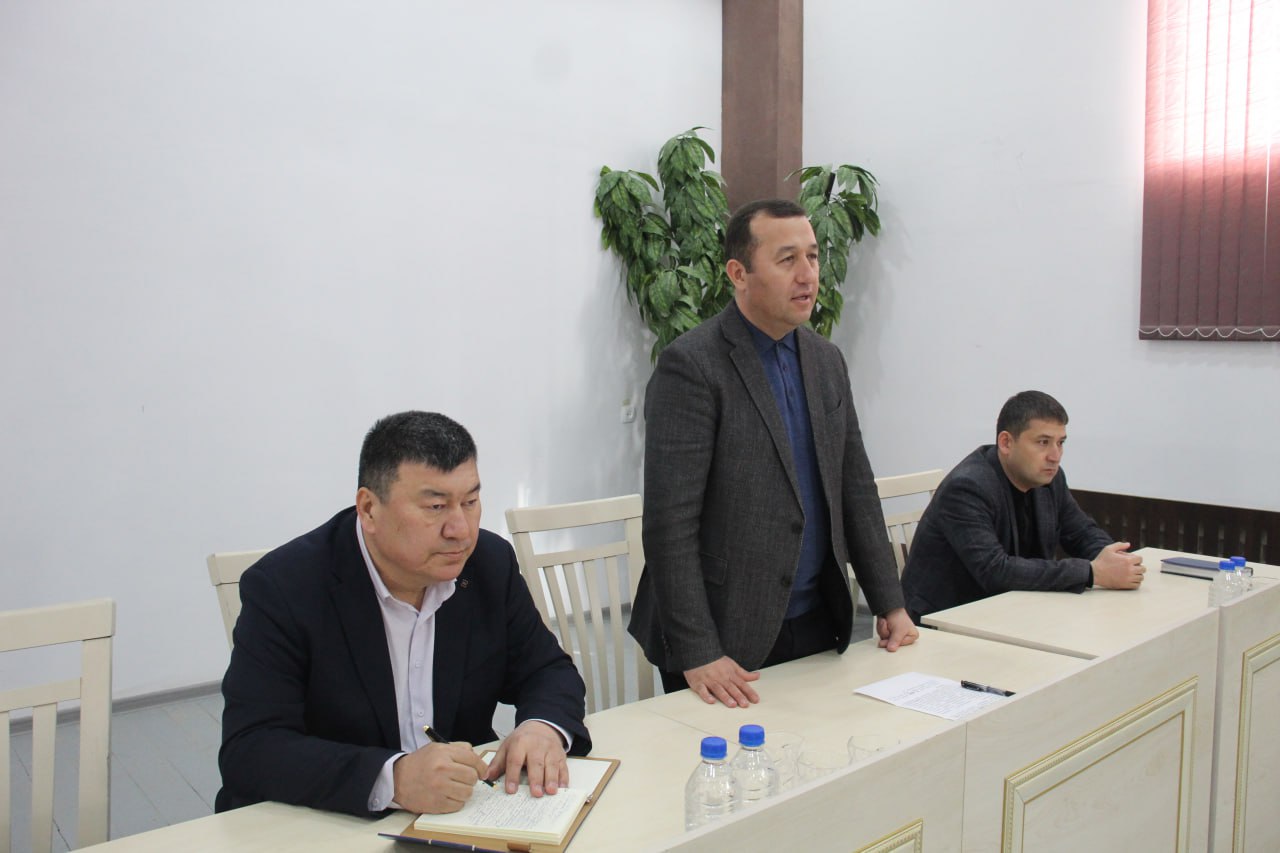 ТИББИЁТ БИРЛАШМАСИ ҲАМШИРАЛАРИГА ПАТРОНАЖ СУМКАЛАРИ ТОПШИРИЛ