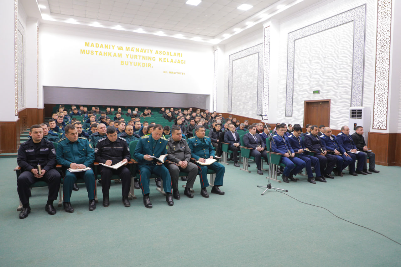 Huquqni muhofaza qiluvchi idoralarning kengaytirilgan yigʻil