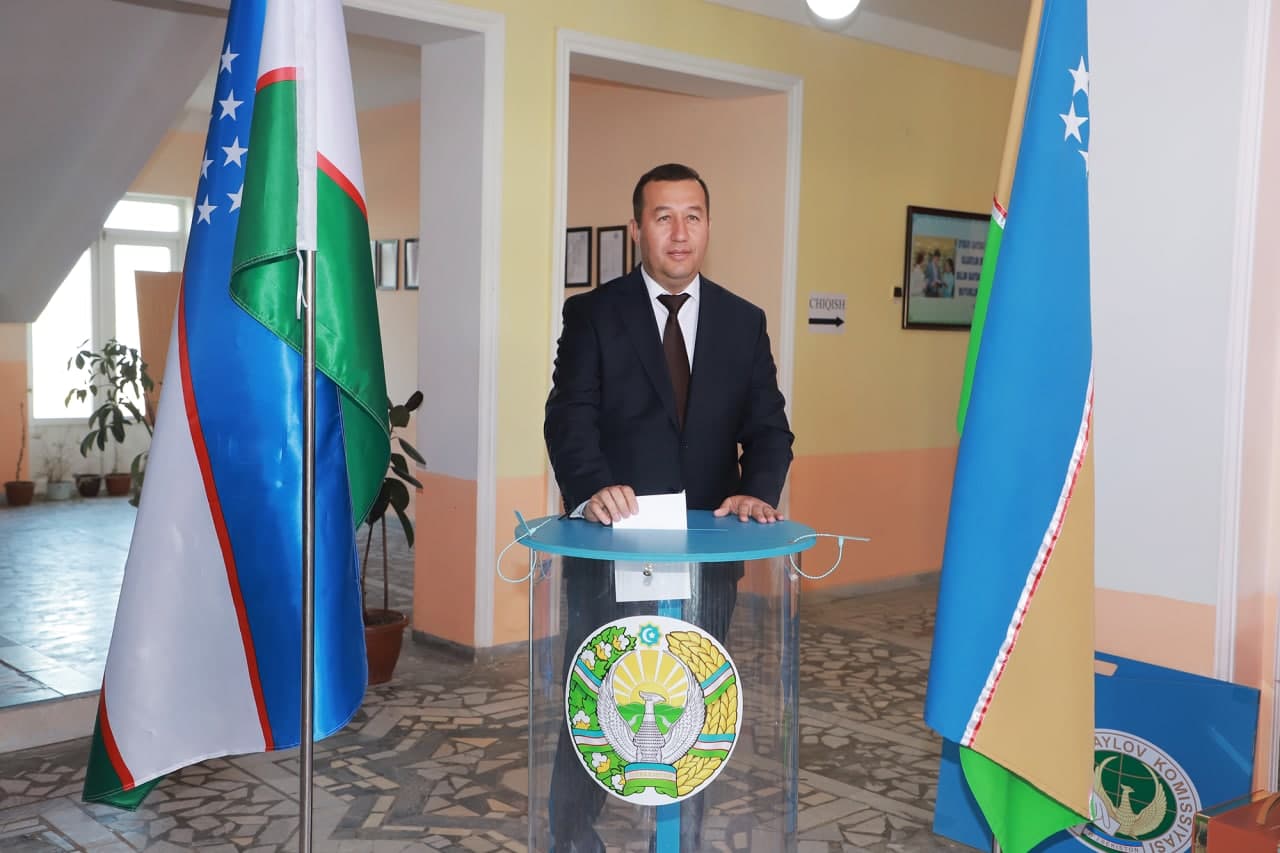 TUMAN HOKIMI SULTONBOY YOʻLDAShEV PREZIDENT SAYLOVIDA OʻZI T