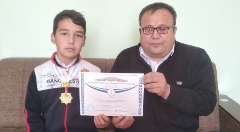 АМУДАРЁЛИК ЁШ ТЕННИСЧИ ҚОРАҚАЛПОҒИСТОН ЧЕМПИОНАТИ ҒОЛИБИ БЎЛ