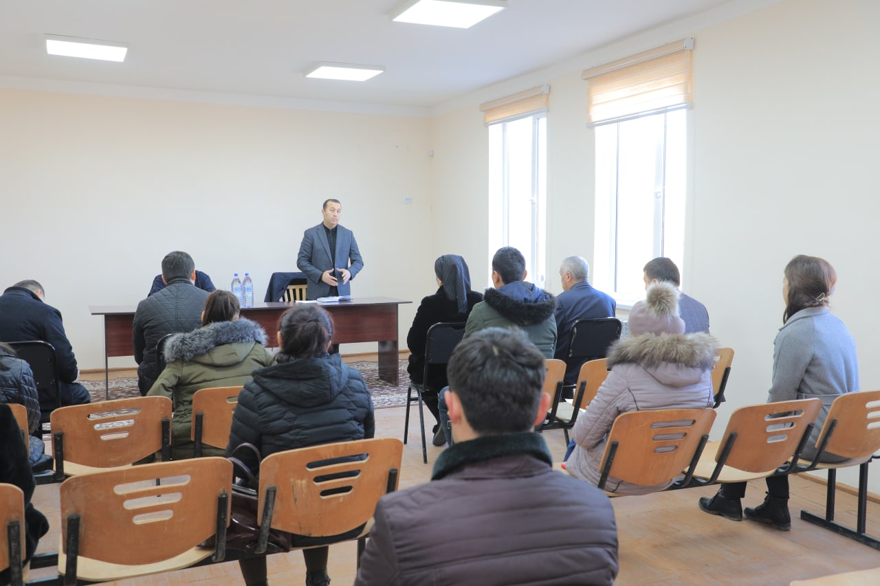 Hokim va yoshlar uchrashuvida yoshlarning qiziqishlari, takl