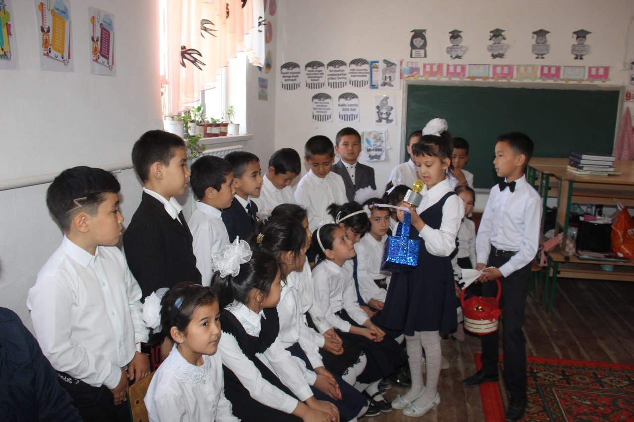 36-SONLI MAKTABDA “KITOBIM QOʻLIMDA” DEB NOMLANGAN TADBIR Oʻ