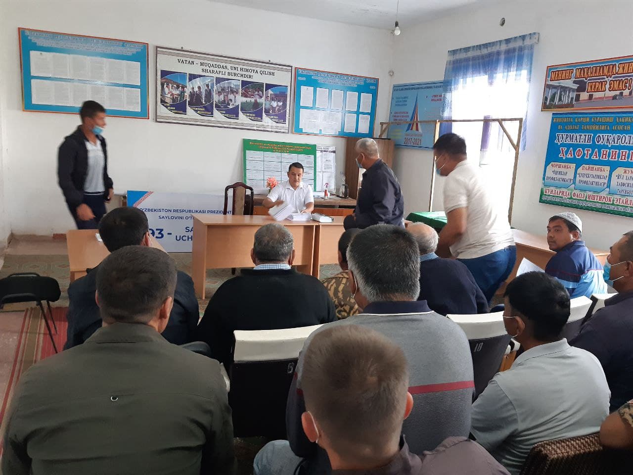 ФАРОВОН МАҲАЛЛАСИДА ОЧИҚ САЙЁР СУД ЎТКАЗИЛДИ
