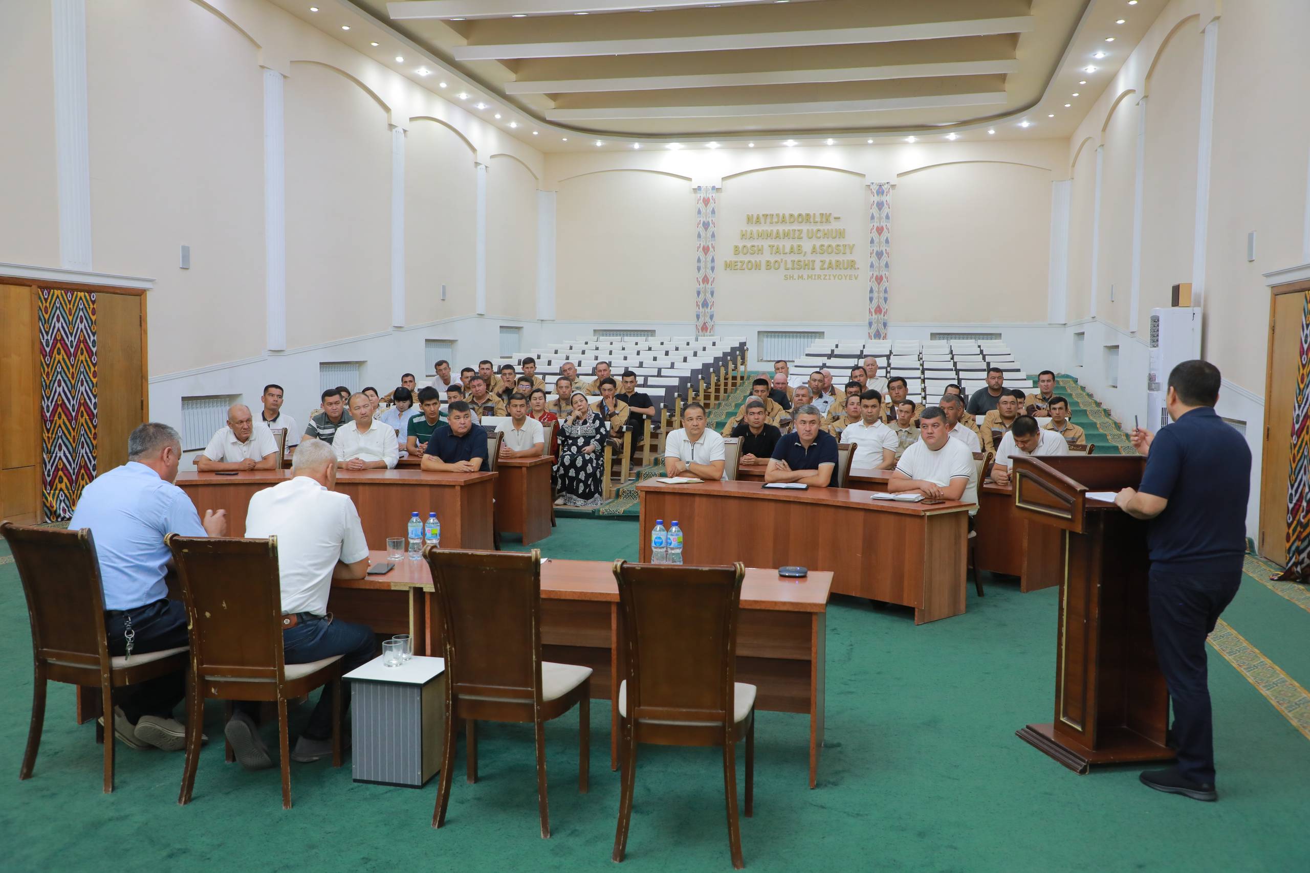 Elektr tarmoqlari filialida korruptsiyaga qarshi kurashish masalalari muhokama etildi