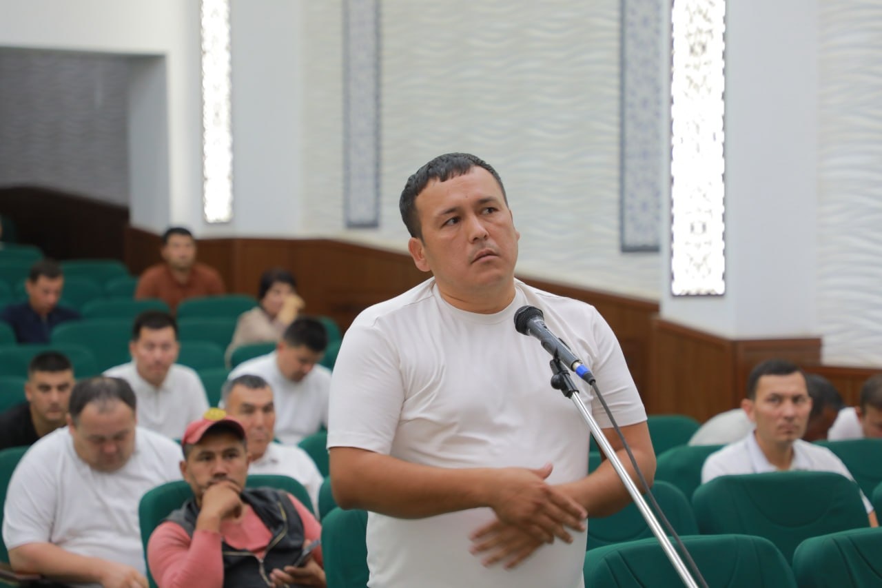 Амударёда тадбиркорлар билан очиқ мулоқот бўлиб ўтди