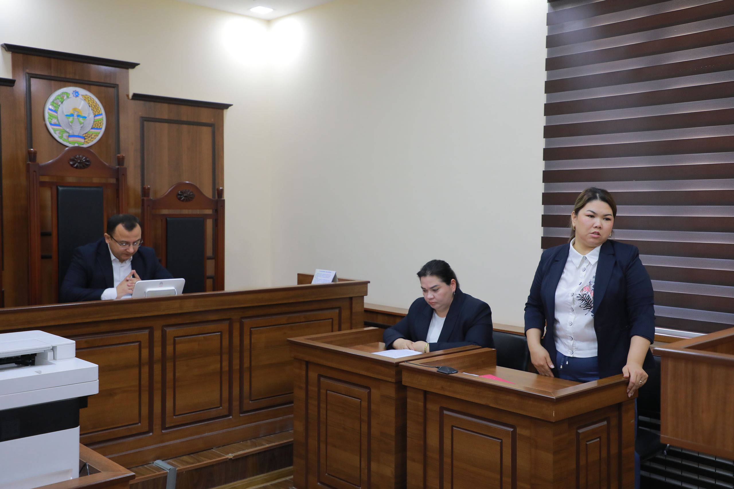 Tadbirkorlar va yoshlarga “Odil sudlov – 2030” strategiyasi haqida maʼlumotlar berildi