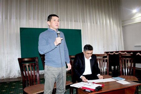 Фуқароларнинг меҳнат ҳуқуқлари тарғиботига бағишланган мажли