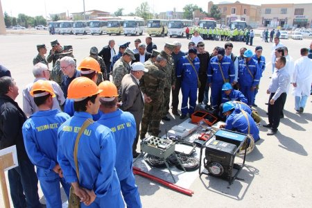 8 август куни Қипчоқ понтон кўпригида кўргазмали ўқув машқи 