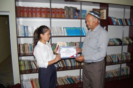 “OʻZBEKISTON YaGONA OILAMIZ” MAVZUSIDAGI IJODIY IShLAP TANLO