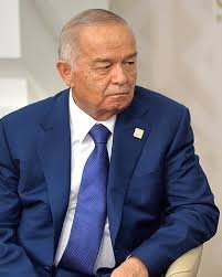 МАКТАБДА И.А.КАРИМОВНИНГ ХОТИРА КЕЧАСИ ЎТКАЗИЛДИ