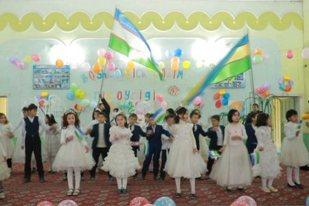 YaNGI MAKTABDA TAʼLIM SIFAT VA SAMARADORLIGIGA KATTA EʼTIBOR
