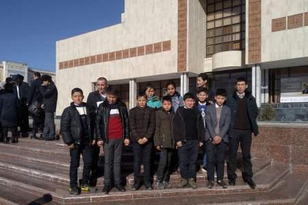 Ватанимиз  тарихини ўрганишни  музейлардан бошлайлик