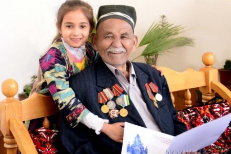 MEHR-EʼTIBORDAN YuKSALDI DILLAR...
