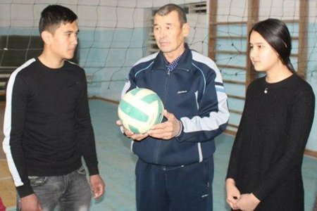 МАКТАБДАГИ СПОРТ МУСОБАҚАЛАРИ –  НУФУЗЛИ БЕЛЛАШУВЛАР САРИ ЙЎ
