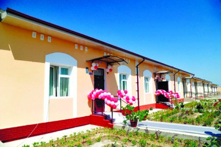 Namunaviy loyihalar asosida arzonlashtirilgan uy-joylar quri