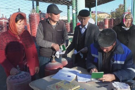 Aholiga suyultirilgan gaz yetkazib berilmoqda