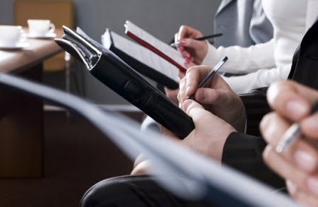 Муҳокамадаги қонун лойиҳаси: тарафдорлар ва қаршилар...