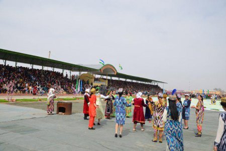 Navroʻz bayrami tantanalari oʻtkaziladigan hududdagi yoʻllar