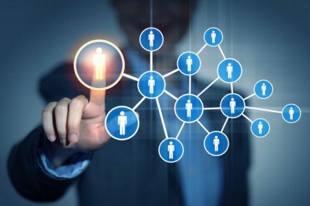 Истиқболга интилган ёшлар