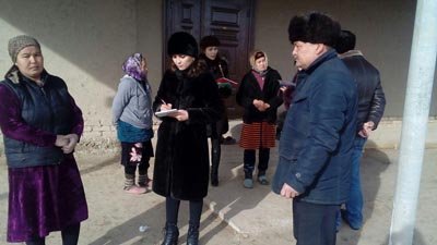 Депутат уюшмаган ёшлар билан учрашди