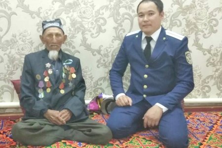 МИБ ходимлари уруш фахрийларини байрам билан қутлашди