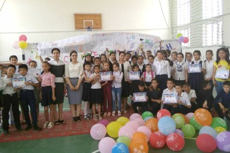 "We learn English” deb nomlangan tadbir oʻtkazildi