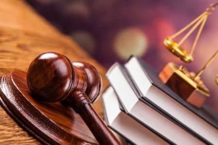 СУДЛАРДА СОДДАЛАШТИРИЛГАН ИШ ЮРИТИШ ТАРТИБИ ЖОРИЙ ЭТИЛАДИ