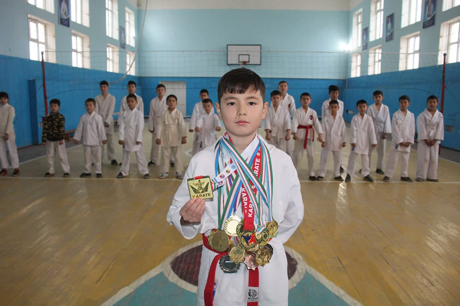 УМИДЛИ СПОРТЧИЛАР