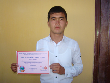 Nurli manzillarga intilgan yigit